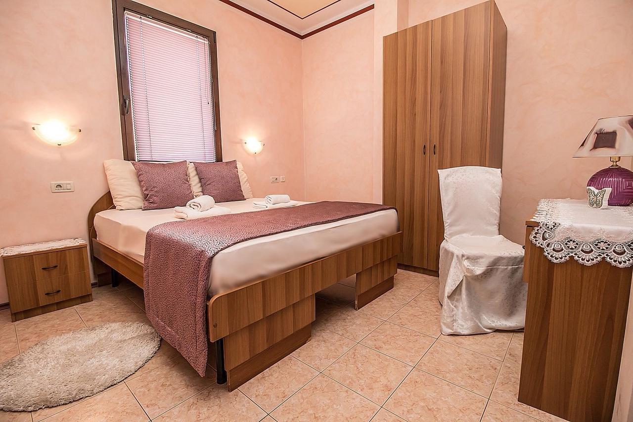 Villa Rose Ровинь Экстерьер фото